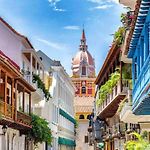 Casa Manalva Ocean View Penthouse In Walled City