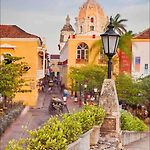 Casa Manalva Ocean View Penthouse In Walled City