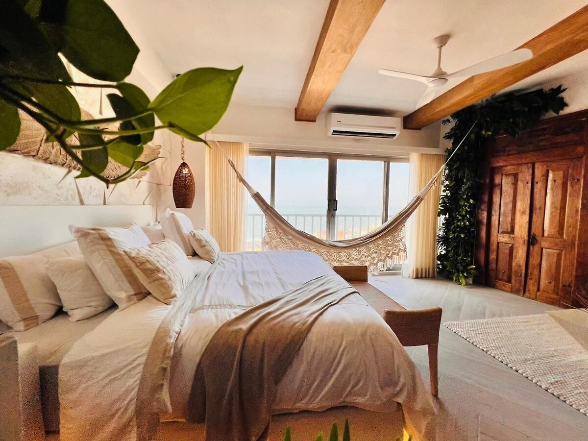 Casa Manalva Ocean View Penthouse In Walled